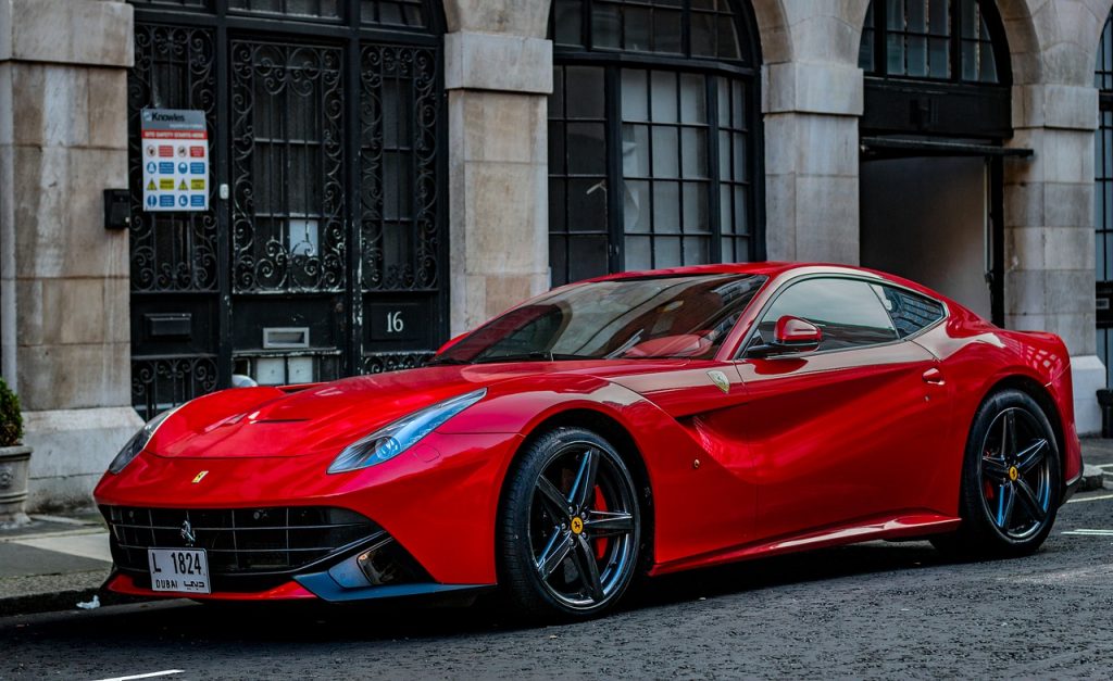 London Sohn Dureka Carrasquillo Ferrari