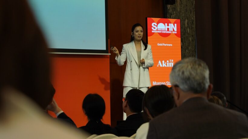 Krace Zhou of StillBrook Capital presenting on the Main Stage at the 2026 Sohn Hong Kong Investment Conference Sohn Hong Kong Conference 2026