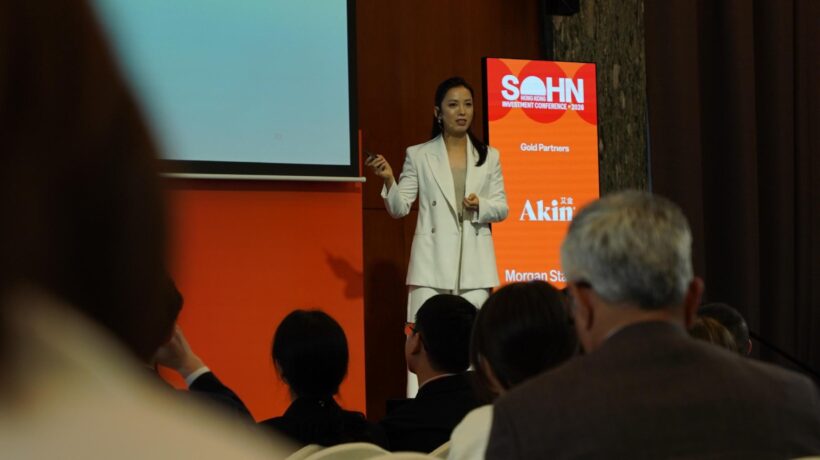 Krace Zhou presenting Yutong Bus investment thesis at Sohn Hong Kong 2026 Conference